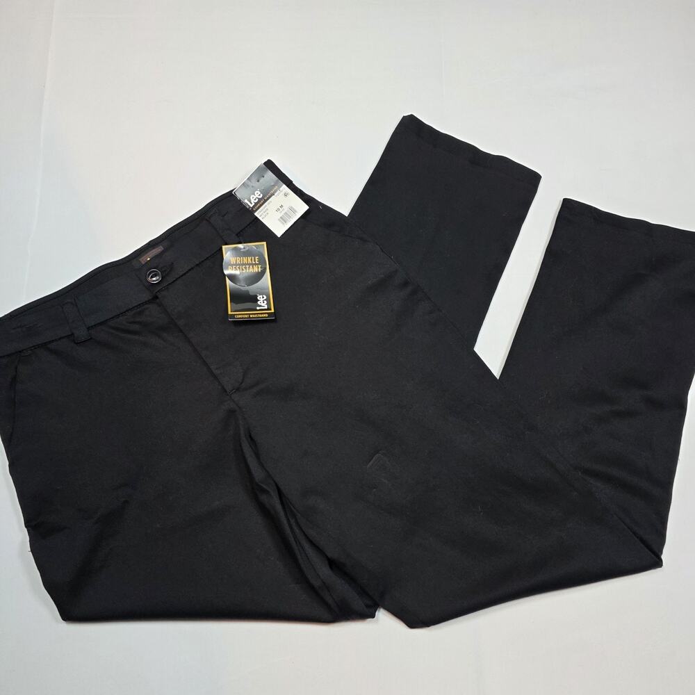 Lee Straight Leg Wrinkle Resistant Comfort Waistband Size 10M Black Dress Pants